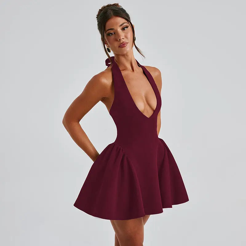 Robe courte à dos-nu style glamour contemporain - ComfySweet