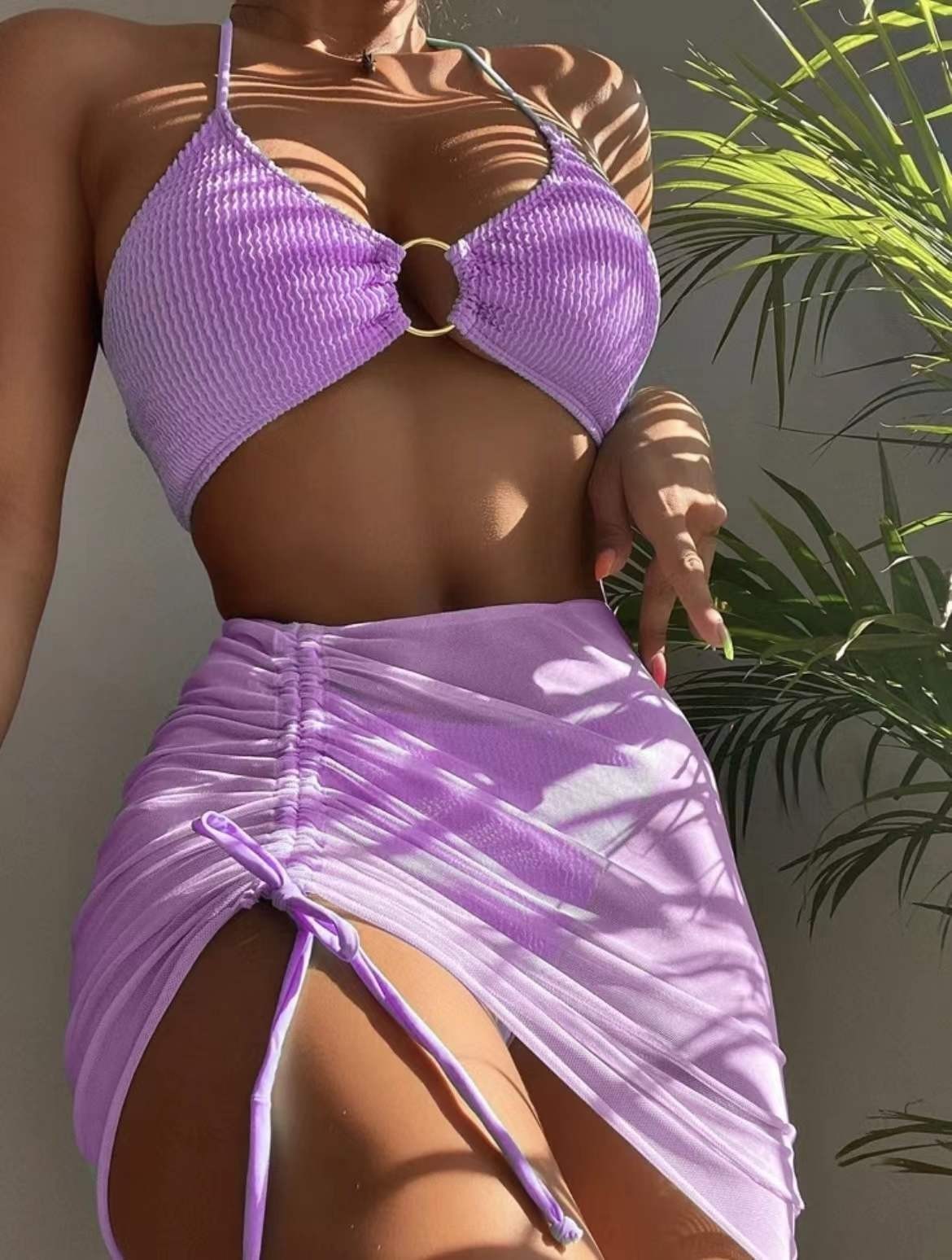 Bikini 3 pièces gaufré avec jupe cache-maillot