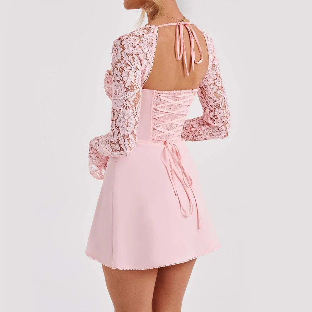Robe à corset dentelle et manches transparentes - ComfySweet