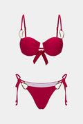 Bikini à nouer rouge à bijoux dorés