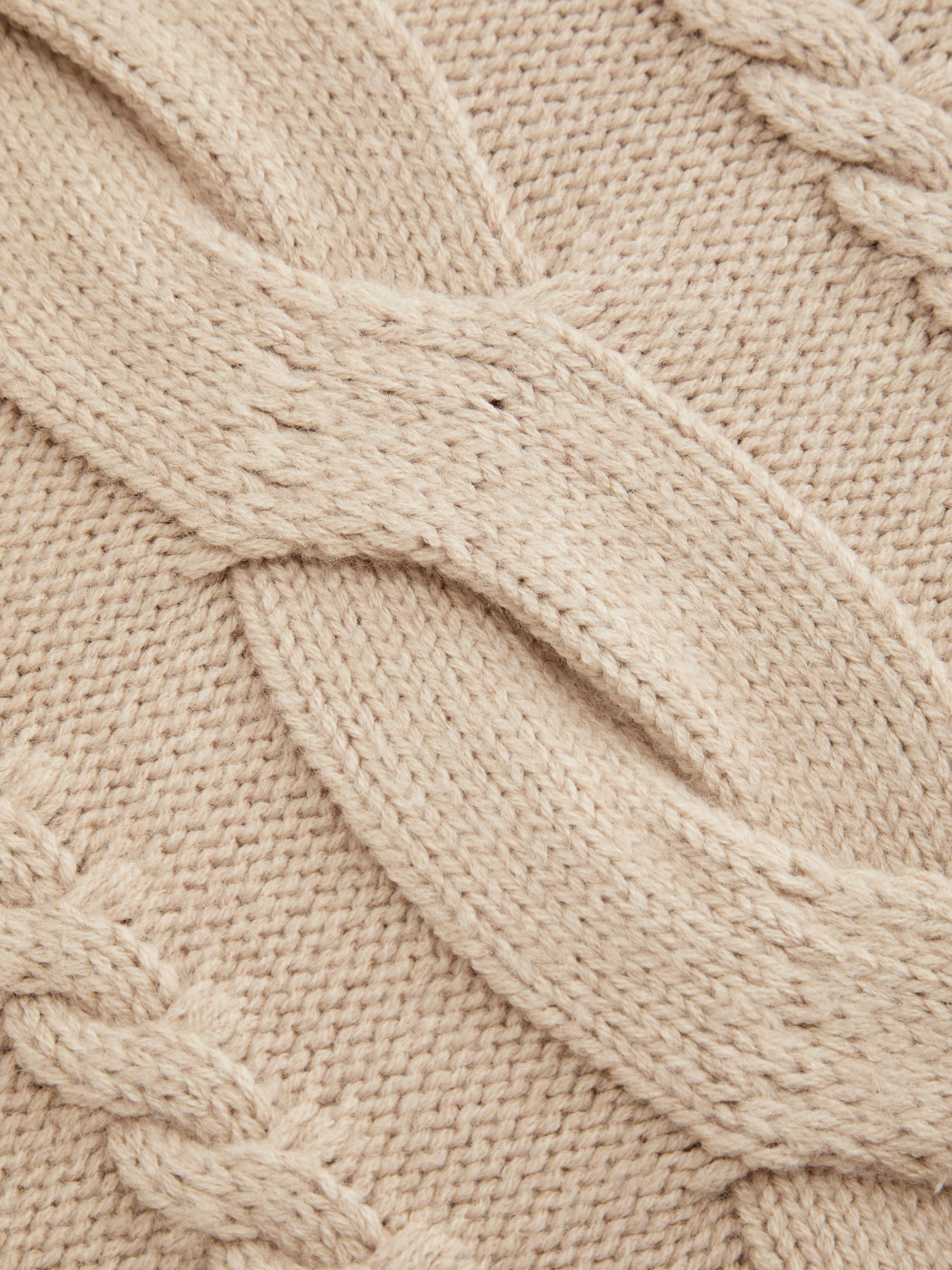 Hauts à col roulé à maille câblée oversize