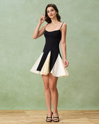 Soleia Mini-robe noire contrastée