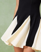 Soleia Mini-robe noire contrastée