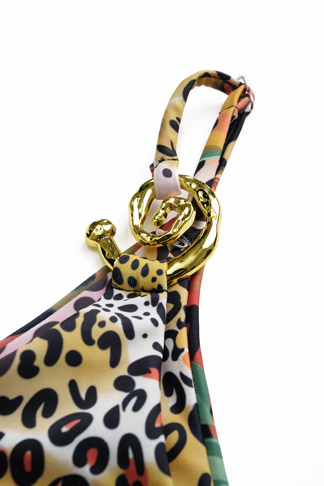 Bikini imprimé multicolore à anneaux dorés