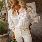 Blouse blanche brodée à volants