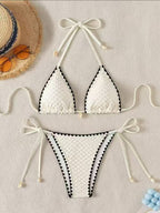 Bikini triangle contrasté blanc nacré