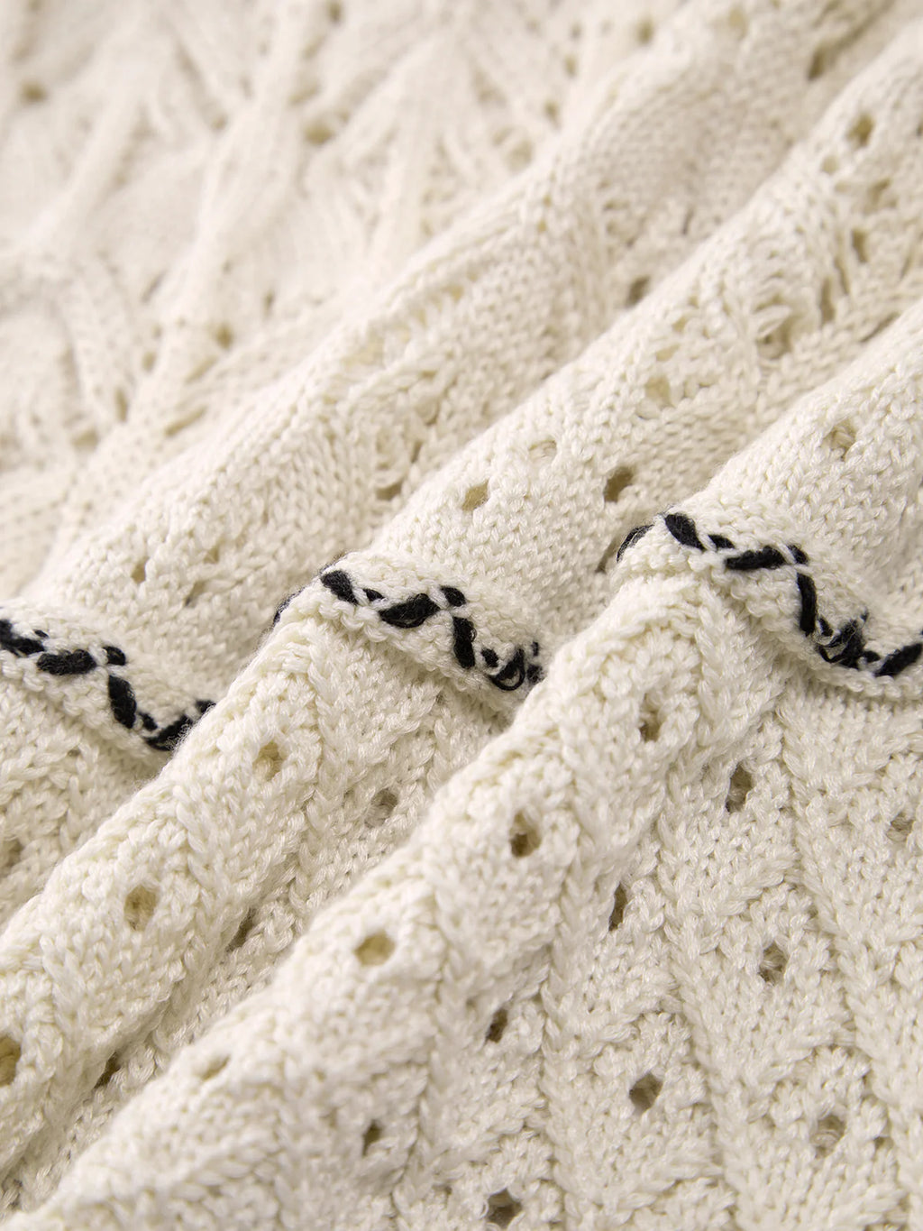 LINA Robe midi à œillets en crochet