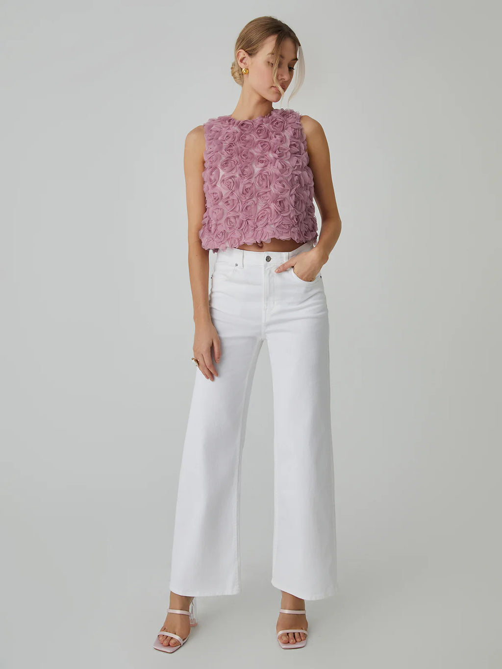 Haut à Roses en Relief