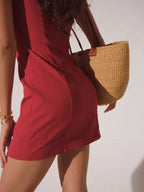 KATIA Mini robe sans manches à col V ajustée