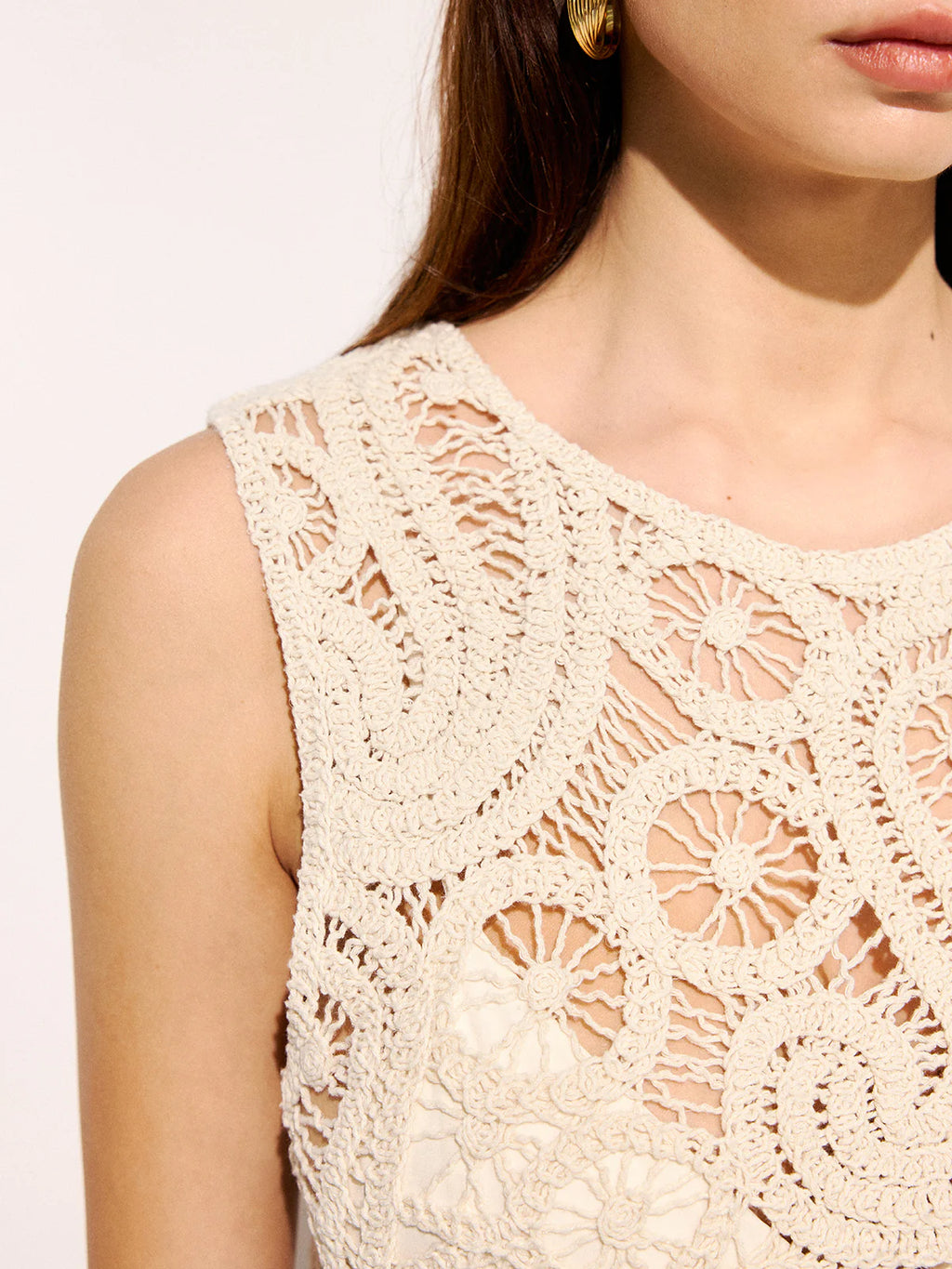 Ensemble crochet sans manches et jupe midi