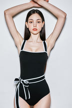 Maillot de bain à nouer contrasté