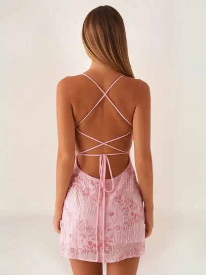 Nayla Robe Courte Brodée Dos Lacé Rose - ComfySweet