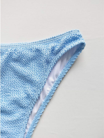 Bikini 3 pièces gaufré avec jupe cache-maillot