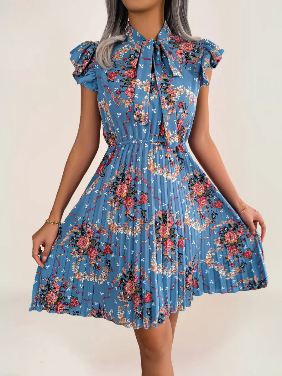 Robe bohème plissée à imprimé floral et col lavallière - ComfySweet