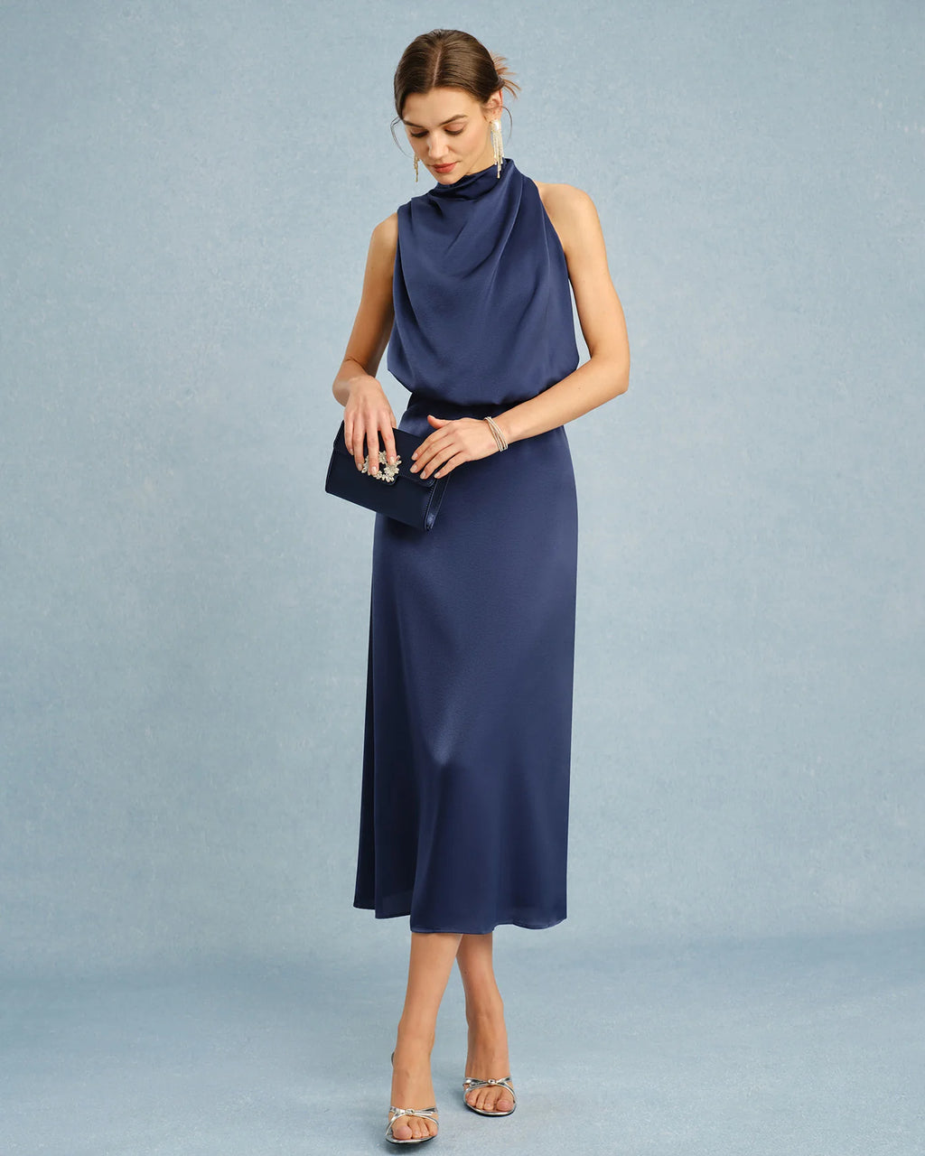 Robe midi satinée col montant Blue