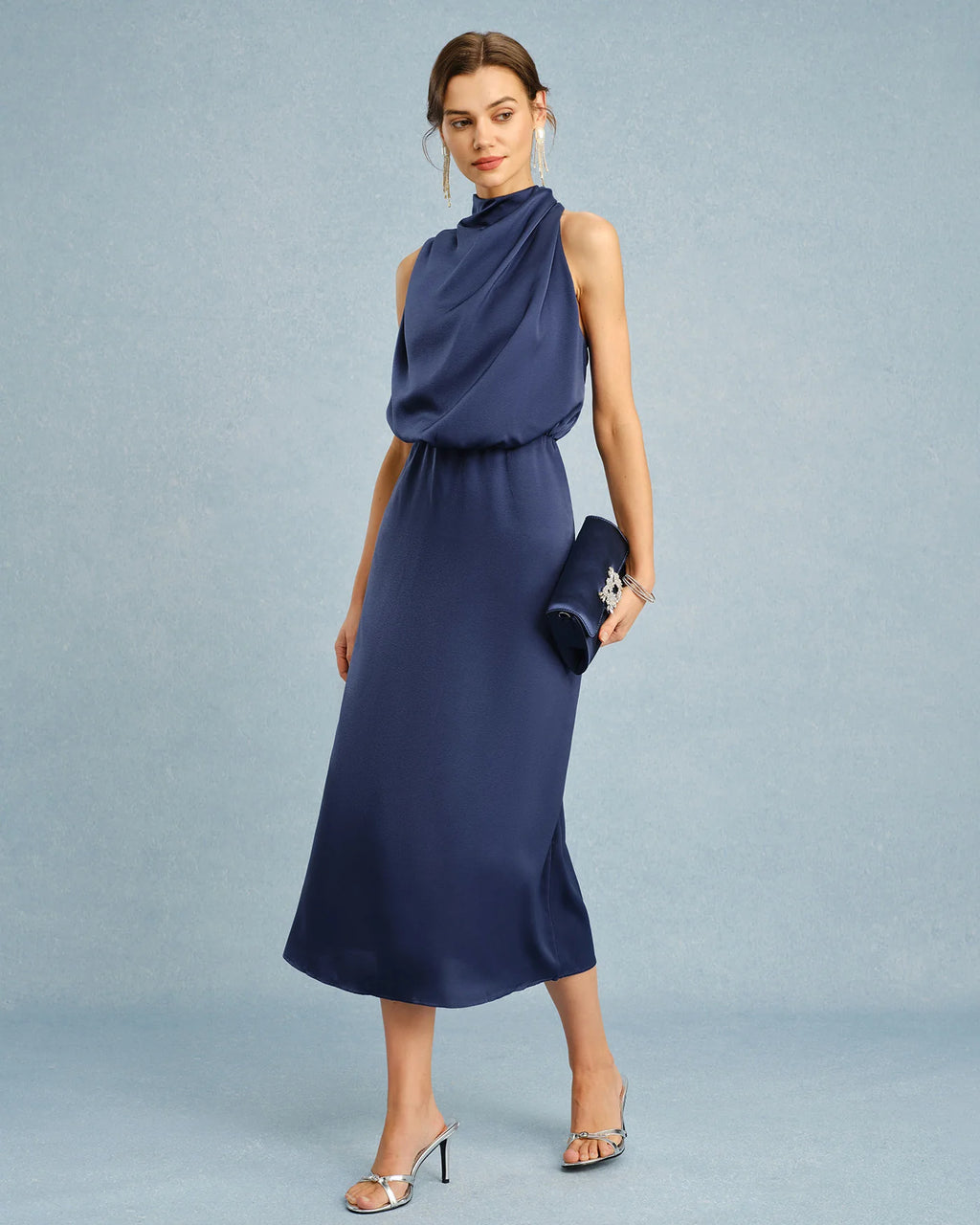 Robe midi satinée col montant Blue